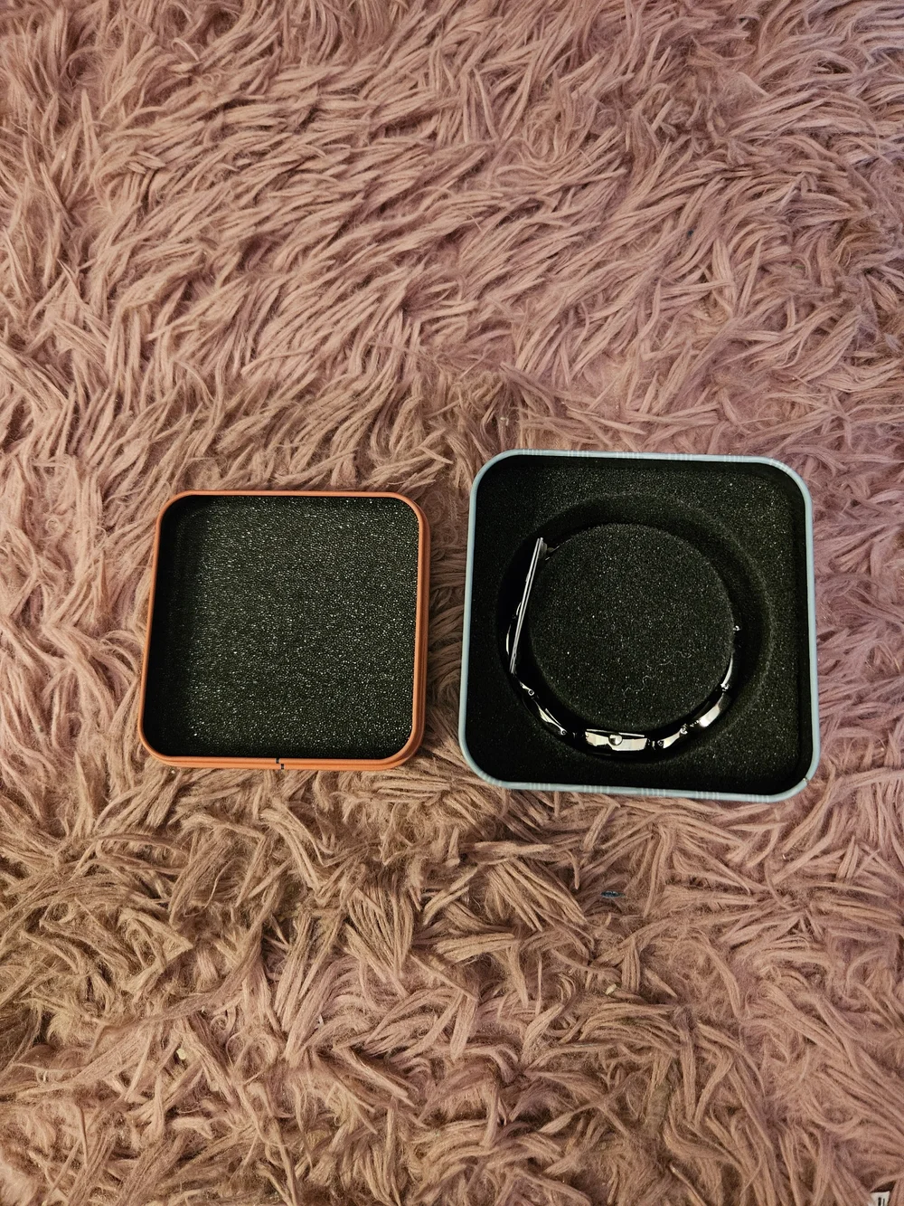 Fossil✨️Women's Asymmetrical Watch With Tin
